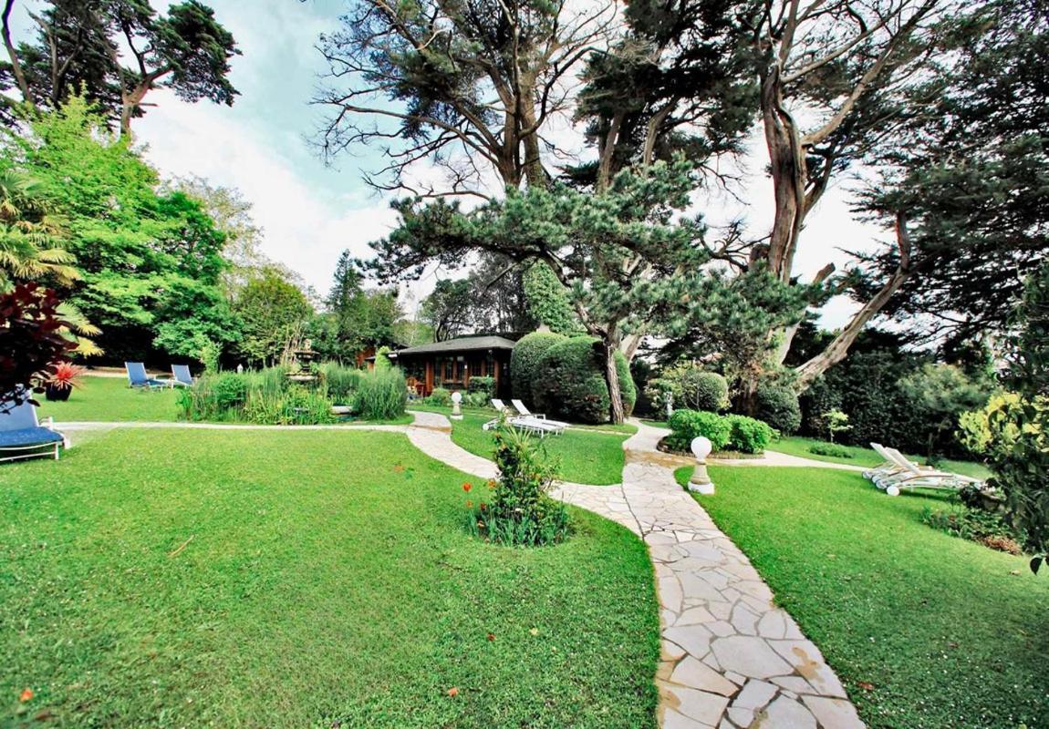 Parc Victoria Hotel Saint-Jean-de-Luz Exterior photo